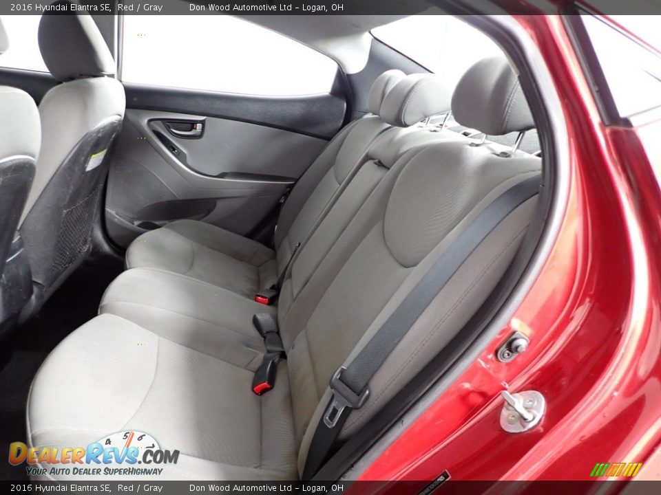 2016 Hyundai Elantra SE Red / Gray Photo #20