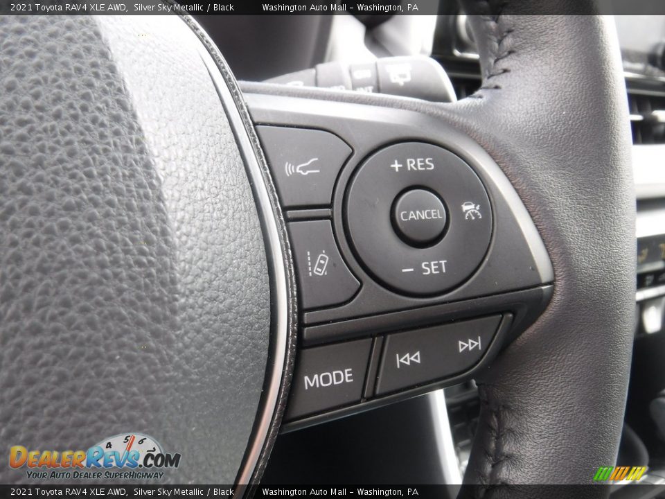 2021 Toyota RAV4 XLE AWD Silver Sky Metallic / Black Photo #7