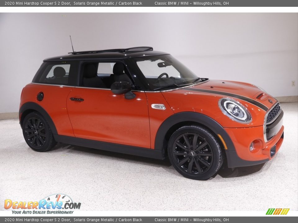 2020 Mini Hardtop Cooper S 2 Door Solaris Orange Metallic / Carbon Black Photo #1