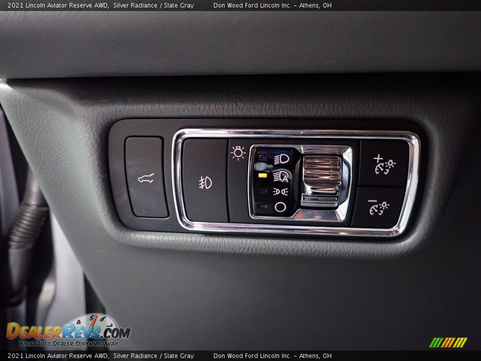 Controls of 2021 Lincoln Aviator Reserve AWD Photo #33