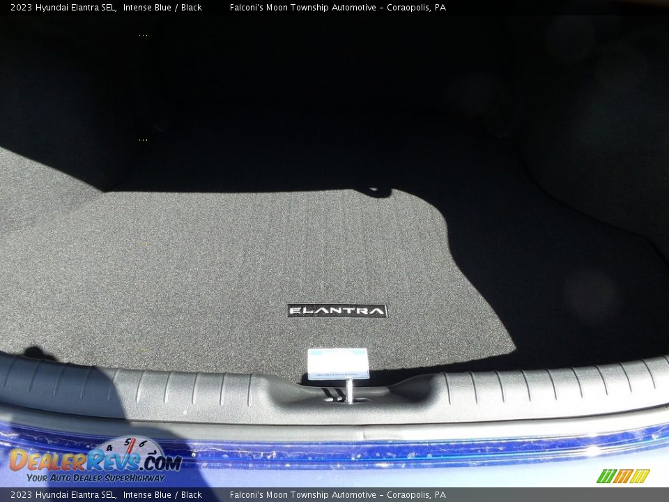 2023 Hyundai Elantra SEL Intense Blue / Black Photo #4