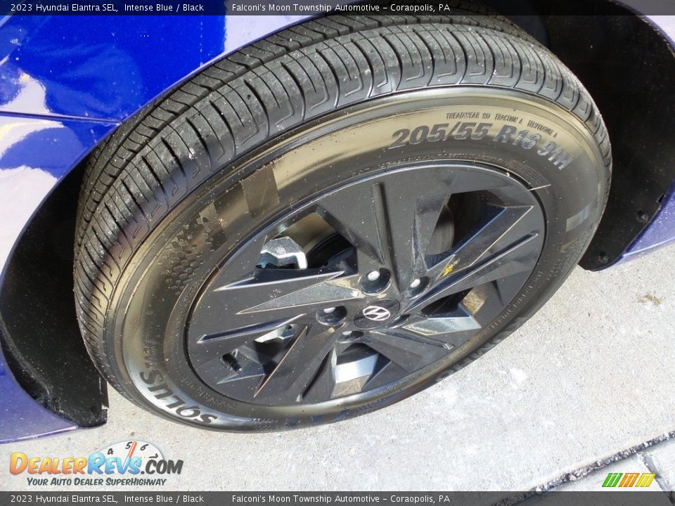 2023 Hyundai Elantra SEL Intense Blue / Black Photo #10