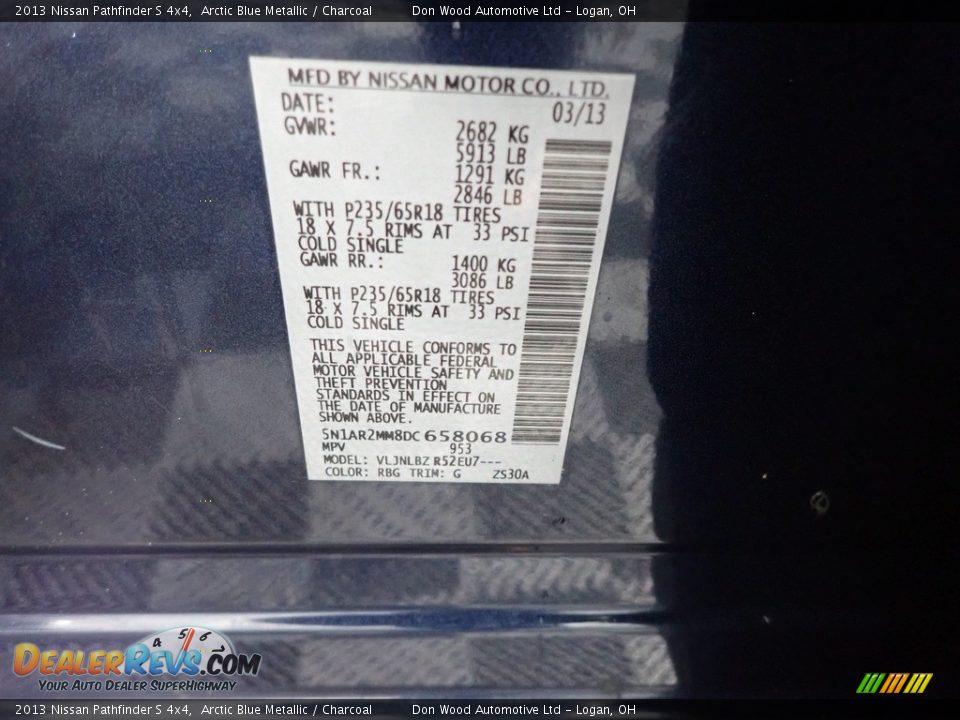 2013 Nissan Pathfinder S 4x4 Arctic Blue Metallic / Charcoal Photo #31