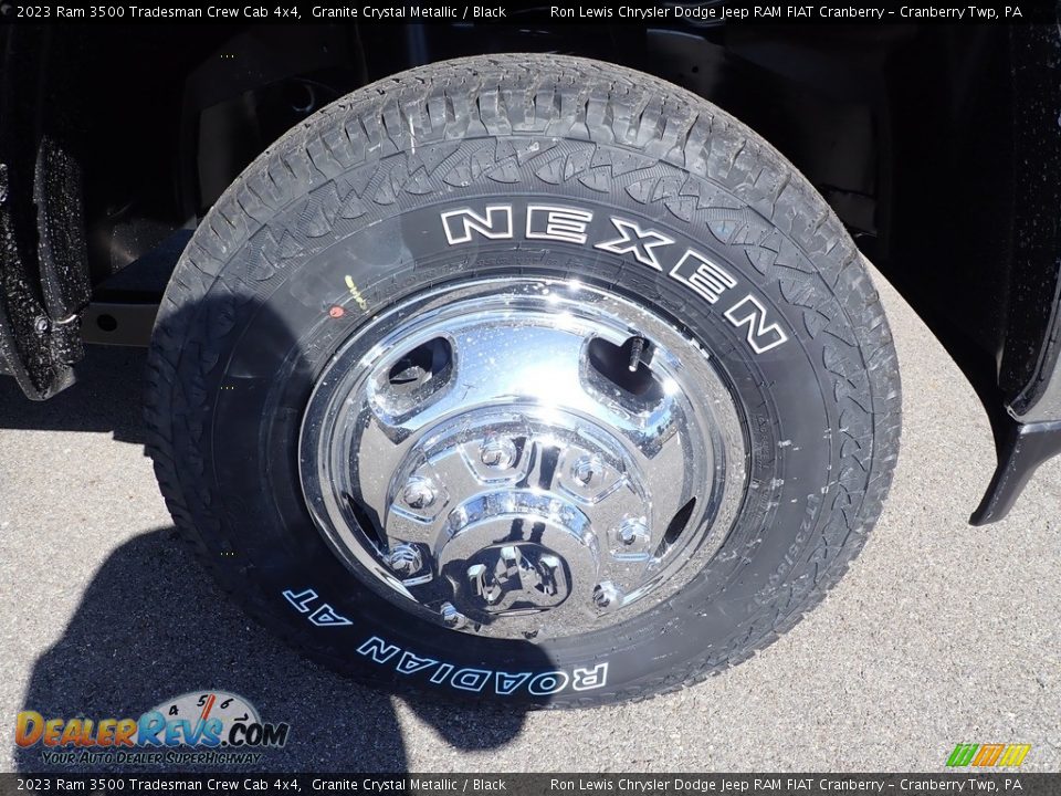 2023 Ram 3500 Tradesman Crew Cab 4x4 Granite Crystal Metallic / Black Photo #9