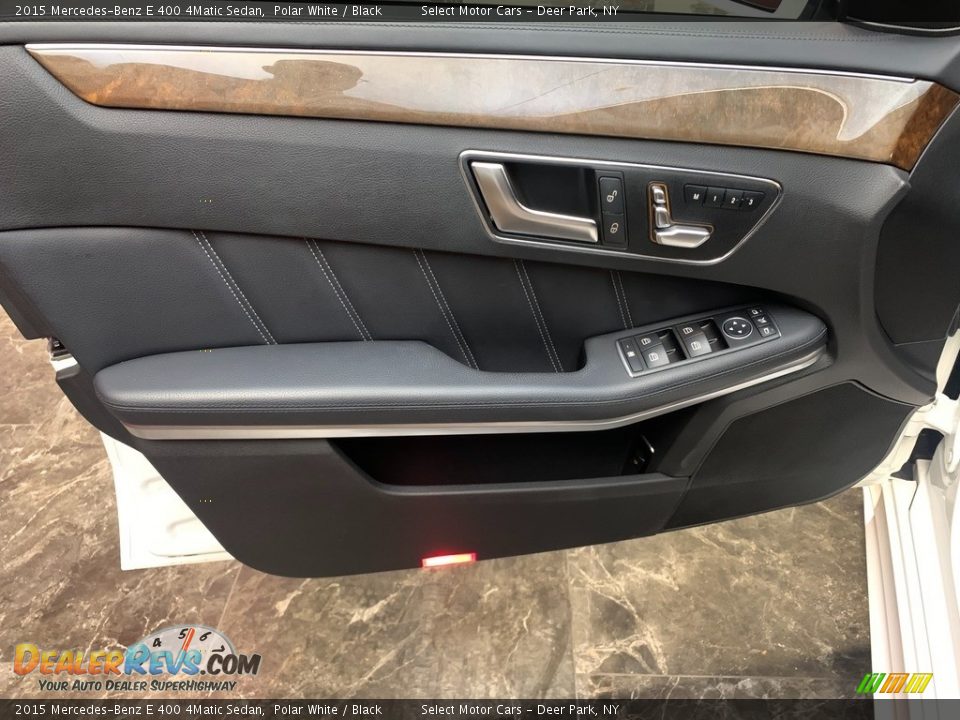 Door Panel of 2015 Mercedes-Benz E 400 4Matic Sedan Photo #15