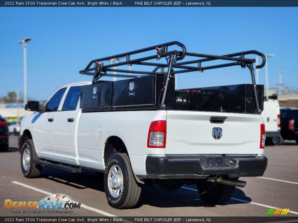 2022 Ram 3500 Tradesman Crew Cab 4x4 Bright White / Black Photo #8