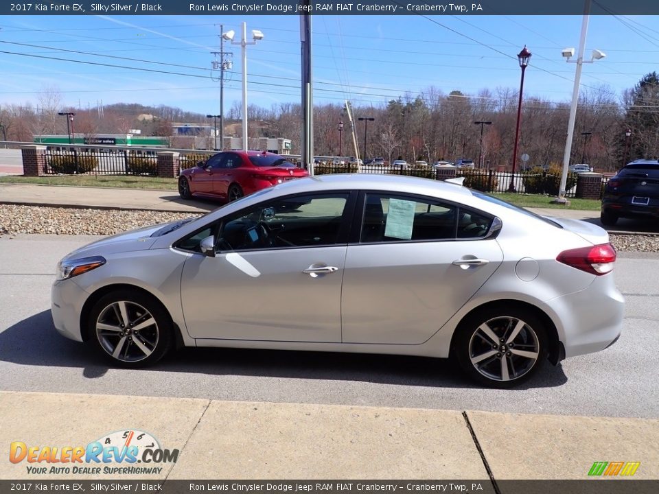 Silky Silver 2017 Kia Forte EX Photo #5