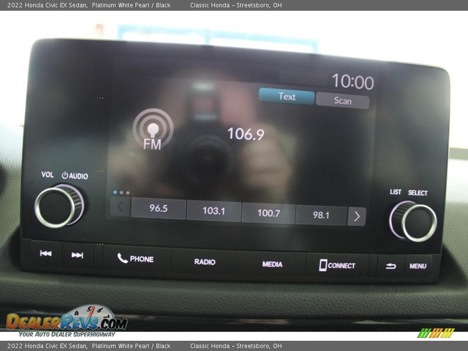 2022 Honda Civic EX Sedan Platinum White Pearl / Black Photo #36