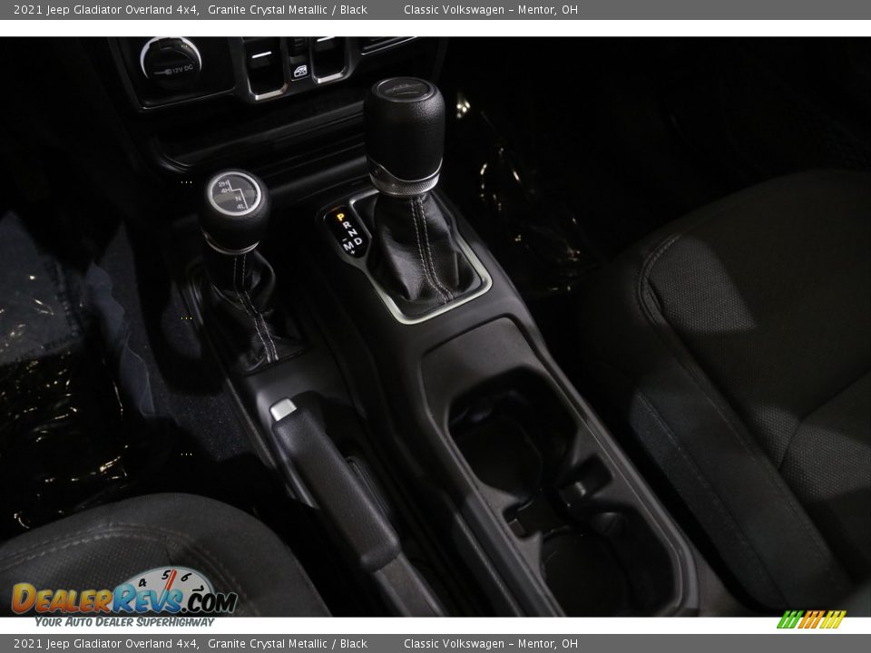 2021 Jeep Gladiator Overland 4x4 Granite Crystal Metallic / Black Photo #17