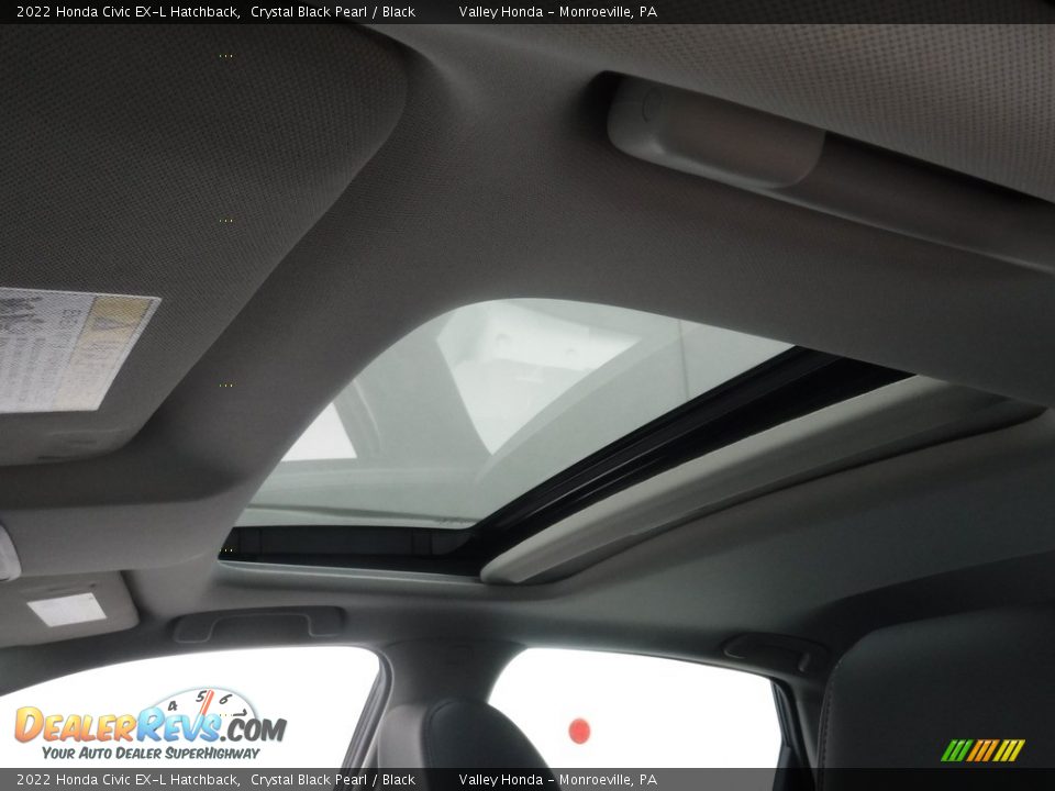 Sunroof of 2022 Honda Civic EX-L Hatchback Photo #9
