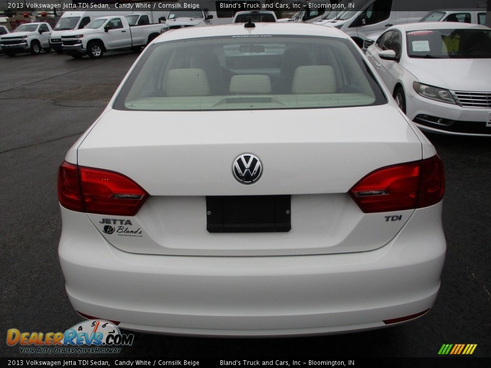 2013 Volkswagen Jetta TDI Sedan Candy White / Cornsilk Beige Photo #24