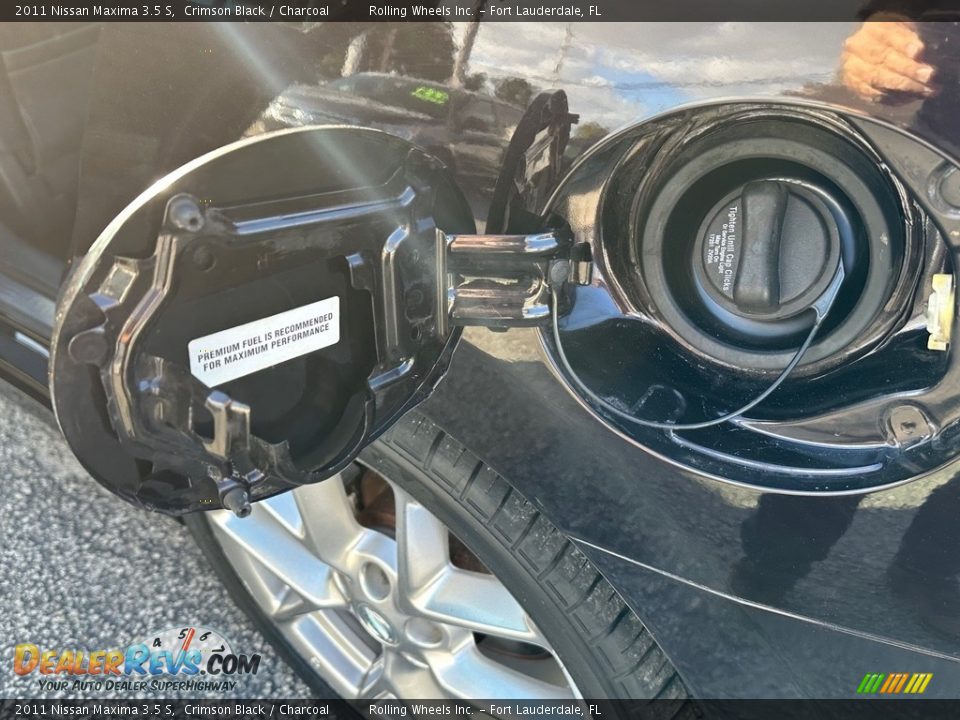 2011 Nissan Maxima 3.5 S Crimson Black / Charcoal Photo #31