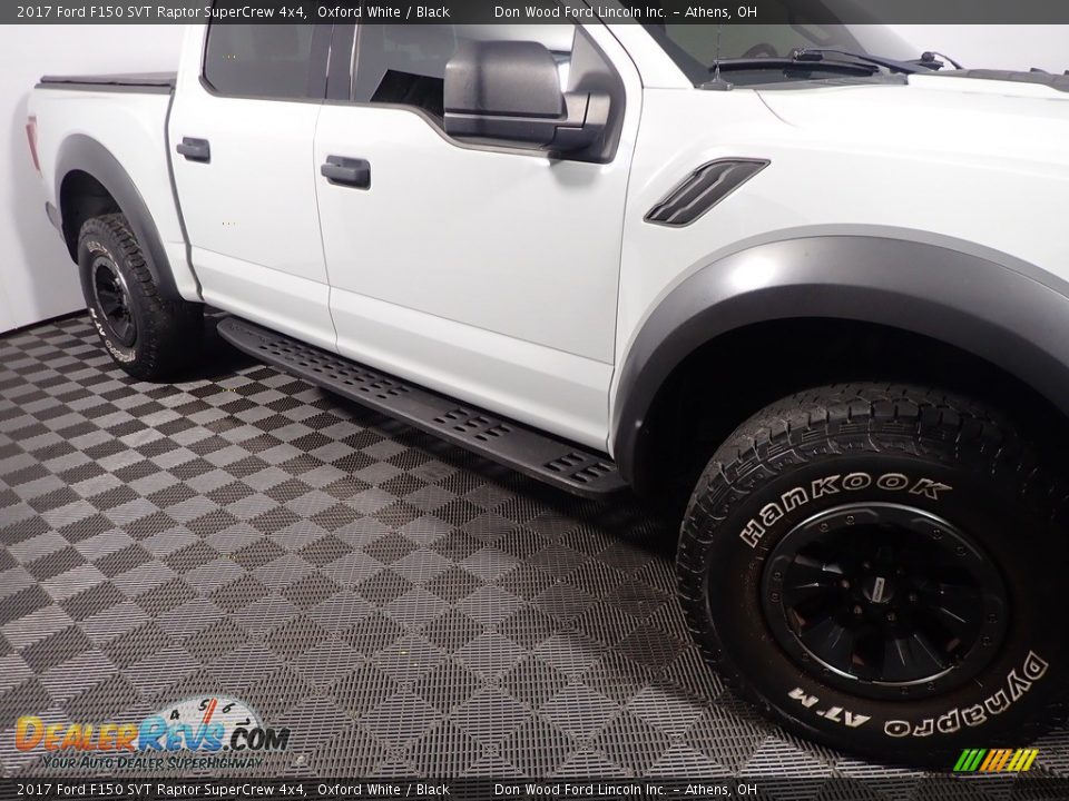 2017 Ford F150 SVT Raptor SuperCrew 4x4 Oxford White / Black Photo #4