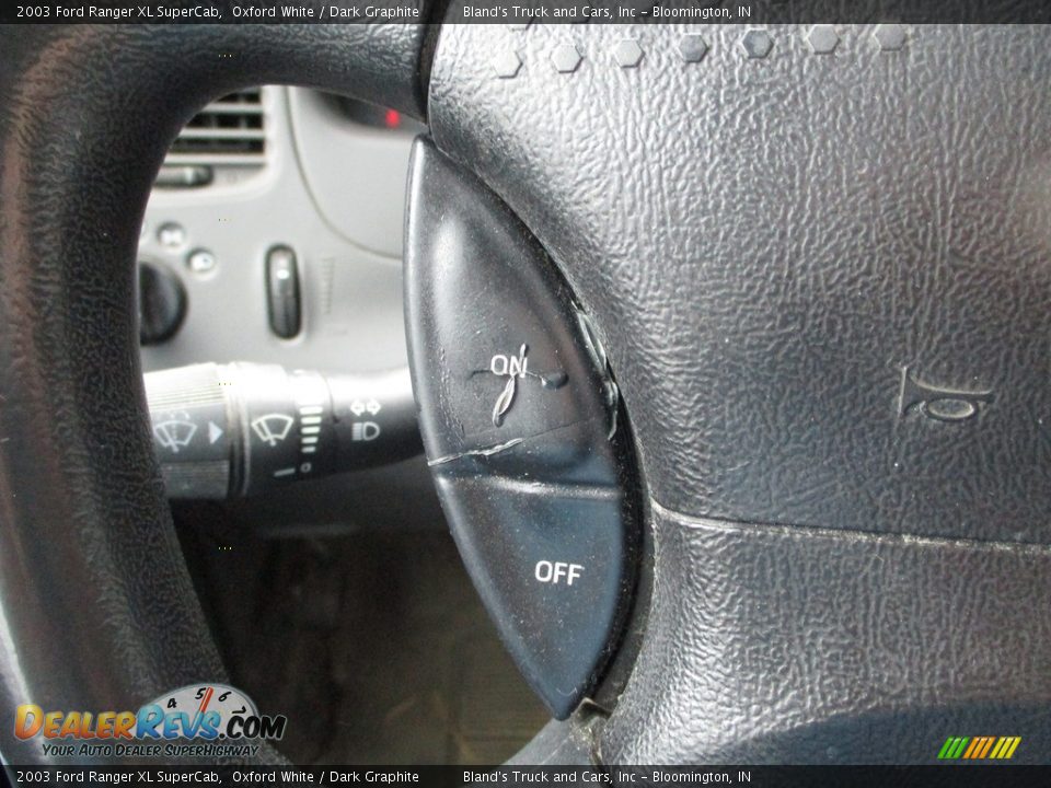 2003 Ford Ranger XL SuperCab Oxford White / Dark Graphite Photo #11