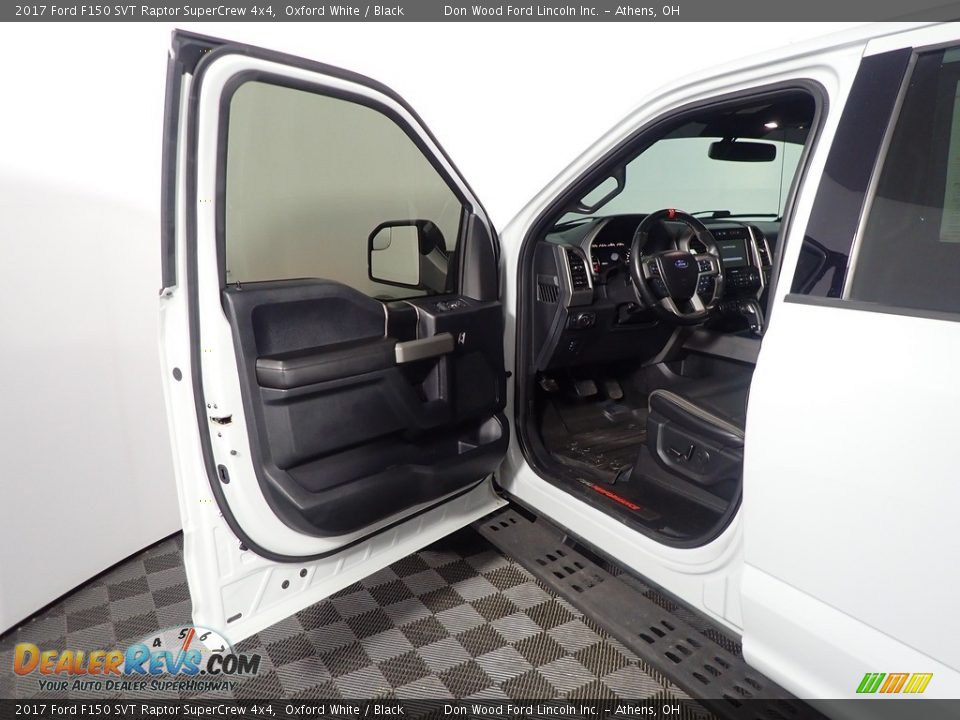 2017 Ford F150 SVT Raptor SuperCrew 4x4 Oxford White / Black Photo #18