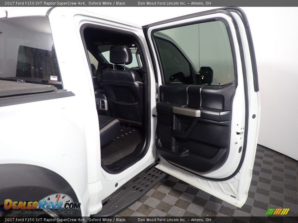 2017 Ford F150 SVT Raptor SuperCrew 4x4 Oxford White / Black Photo #35