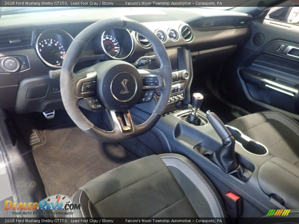Front Seat of 2018 Ford Mustang Shelby GT350 Photo #17
