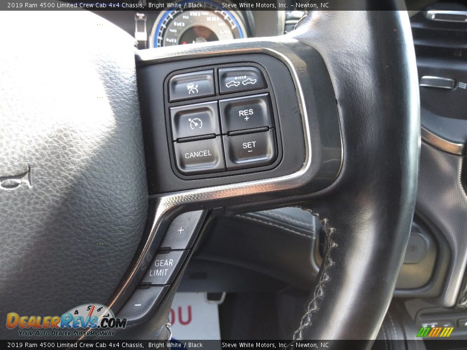 2019 Ram 4500 Limited Crew Cab 4x4 Chassis Steering Wheel Photo #25