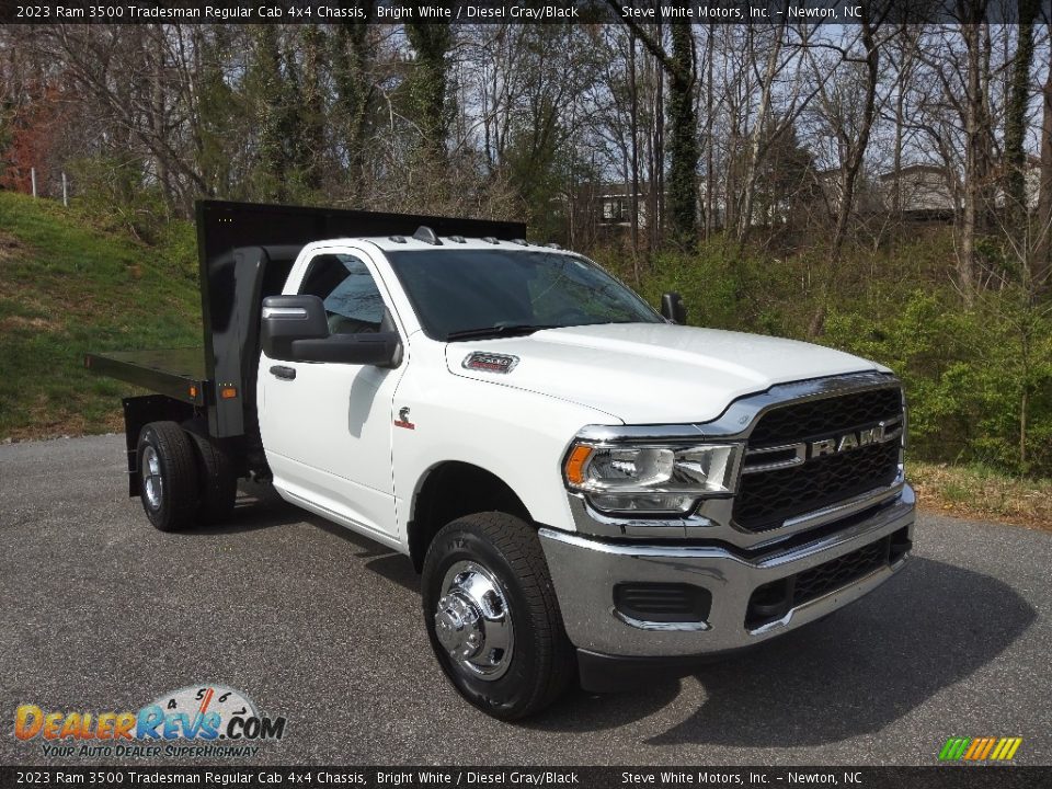 2023 Ram 3500 Tradesman Regular Cab 4x4 Chassis Bright White / Diesel Gray/Black Photo #5