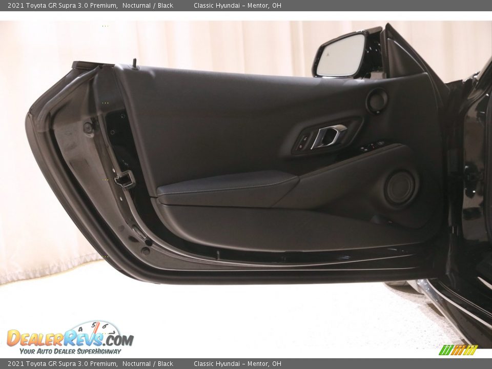 Door Panel of 2021 Toyota GR Supra 3.0 Premium Photo #9