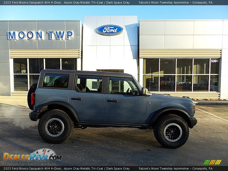 2023 Ford Bronco Sasquatch 4X4 4-Door Azure Gray Metallic Tri-Coat / Dark Space Gray Photo #1