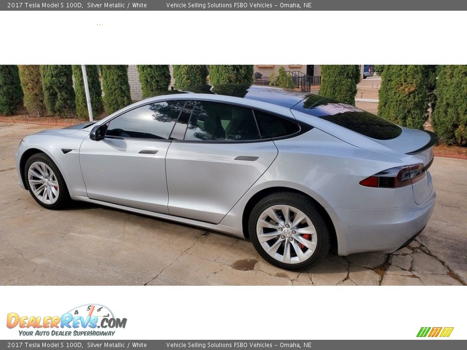 2017 Tesla Model S 100D Silver Metallic / White Photo #17