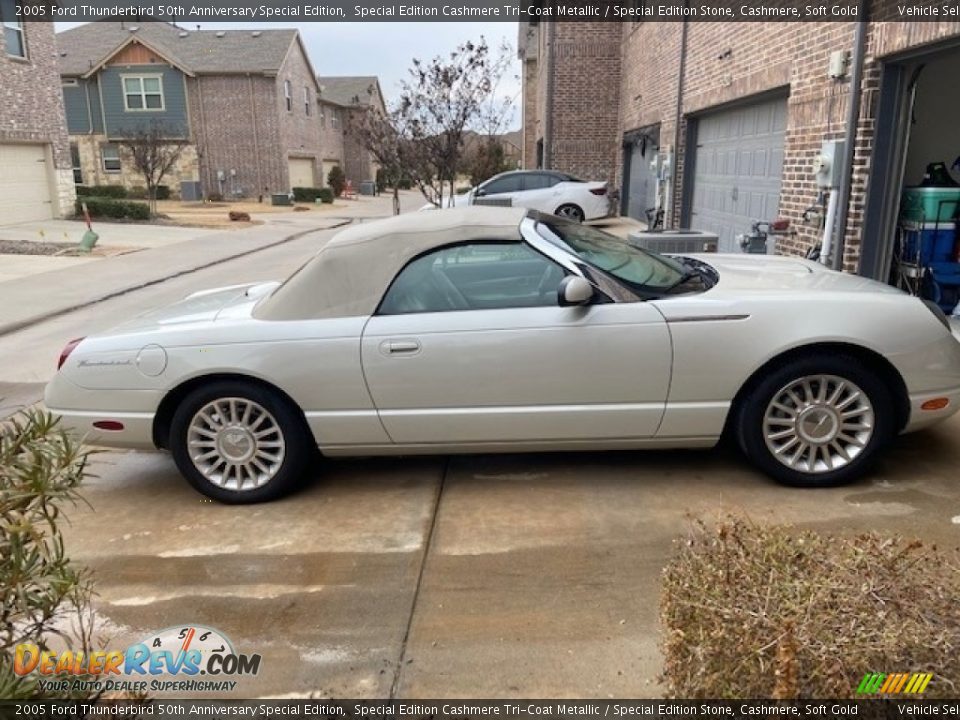 2005 Ford Thunderbird 50th Anniversary Special Edition Special Edition Cashmere Tri-Coat Metallic / Special Edition Stone, Cashmere, Soft Gold Photo #4