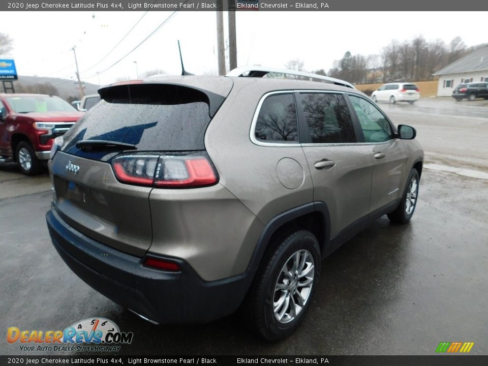 2020 Jeep Cherokee Latitude Plus 4x4 Light Brownstone Pearl / Black Photo #7