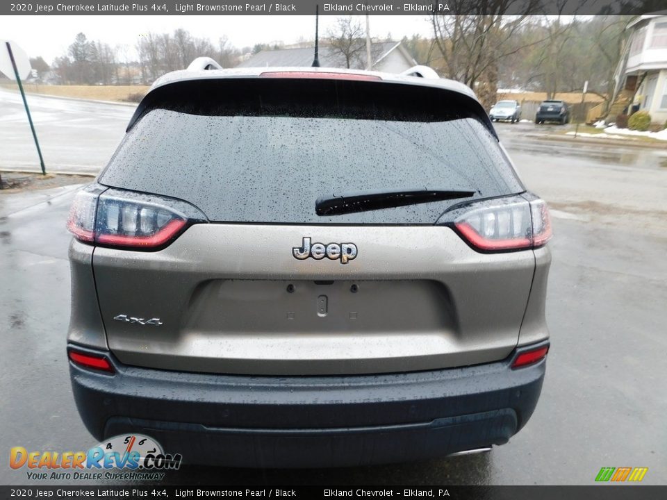 2020 Jeep Cherokee Latitude Plus 4x4 Light Brownstone Pearl / Black Photo #8
