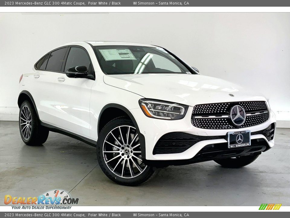 Front 3/4 View of 2023 Mercedes-Benz GLC 300 4Matic Coupe Photo #12