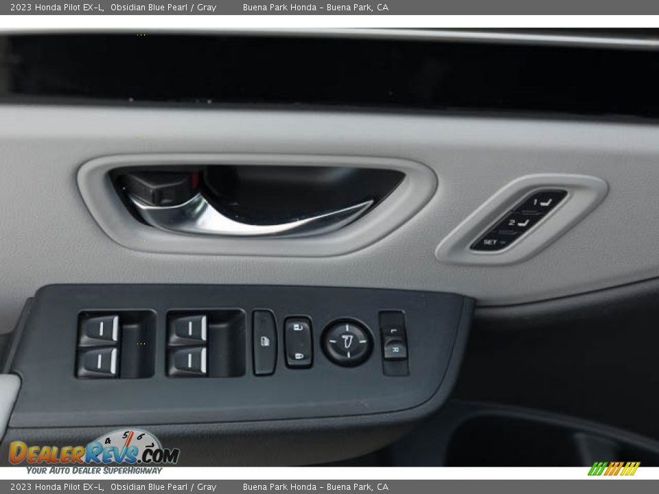 Door Panel of 2023 Honda Pilot EX-L Photo #34