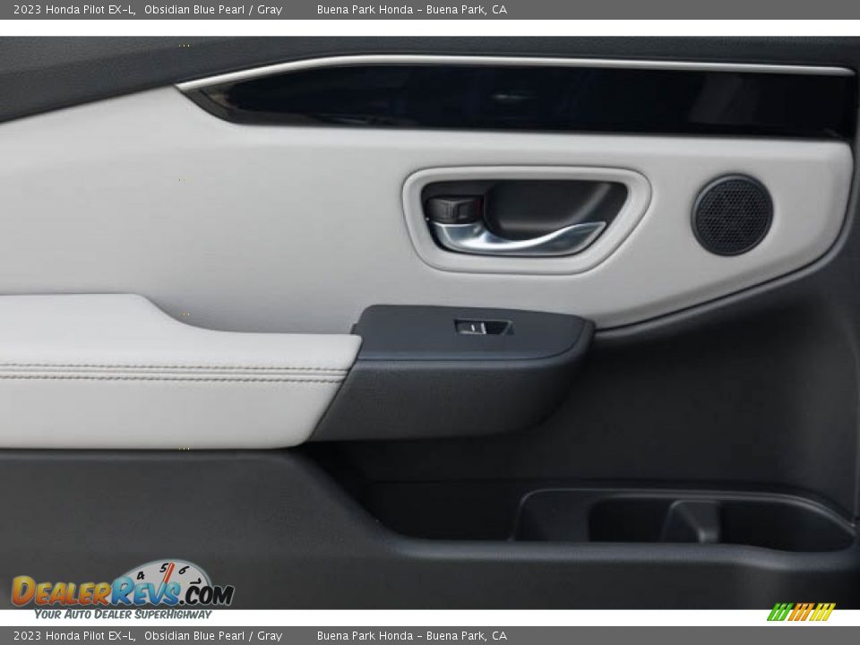 Door Panel of 2023 Honda Pilot EX-L Photo #35