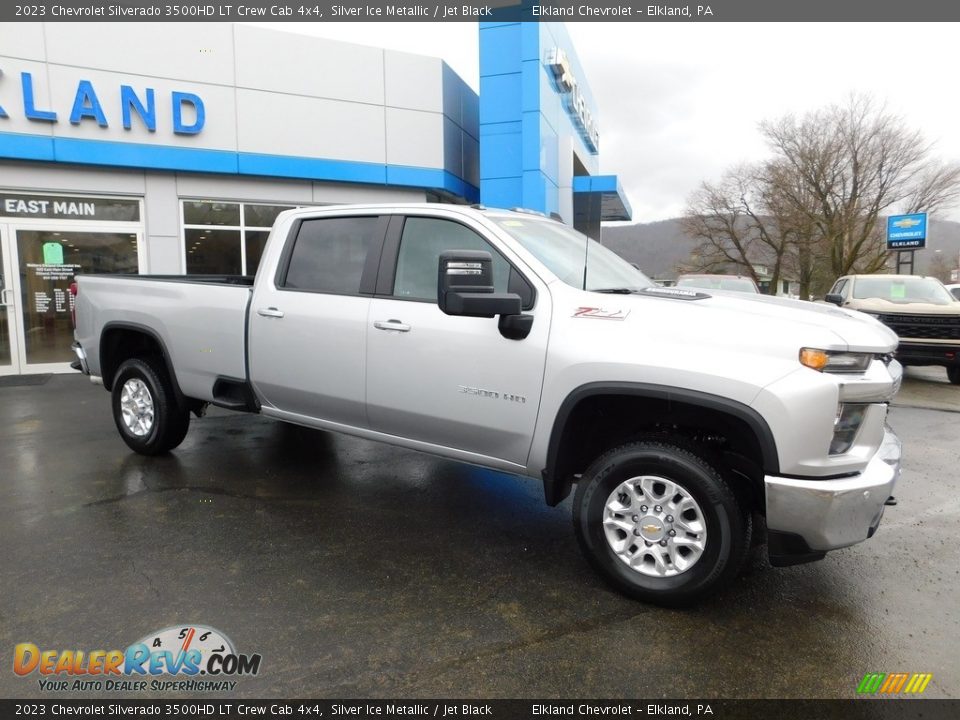 2023 Chevrolet Silverado 3500HD LT Crew Cab 4x4 Silver Ice Metallic / Jet Black Photo #6
