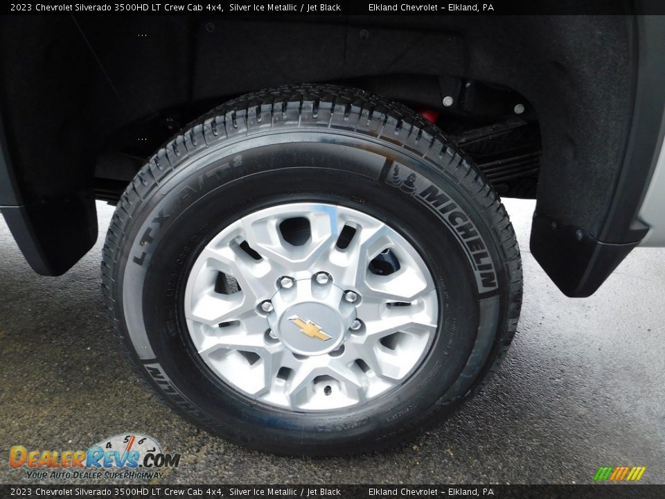 2023 Chevrolet Silverado 3500HD LT Crew Cab 4x4 Wheel Photo #13