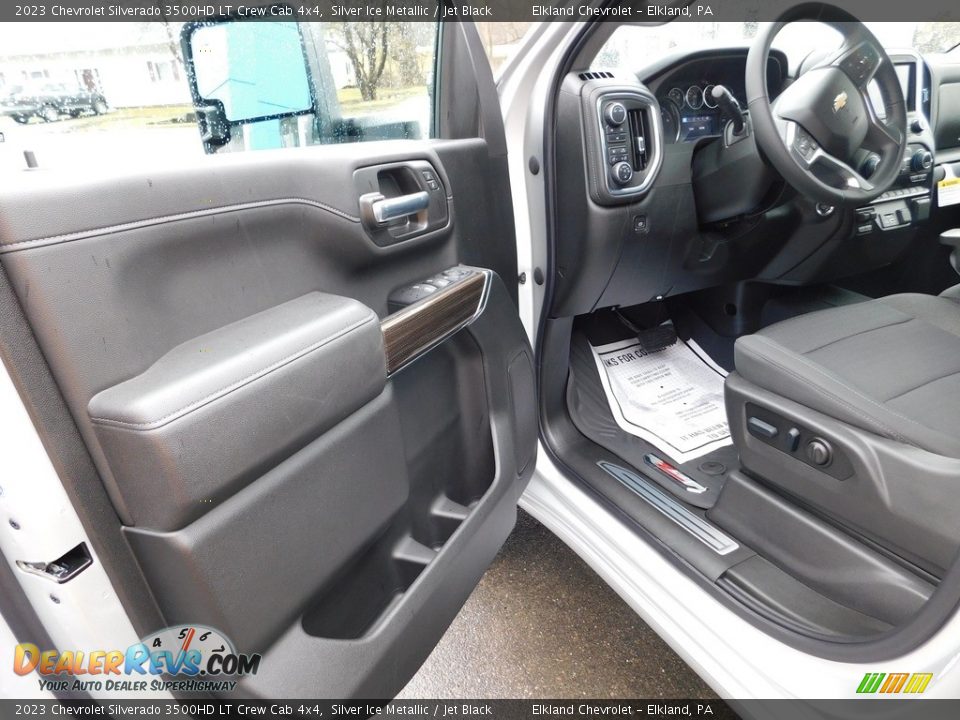 Front Seat of 2023 Chevrolet Silverado 3500HD LT Crew Cab 4x4 Photo #19