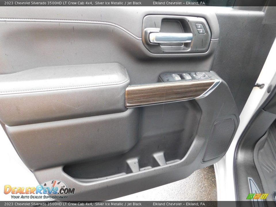 Door Panel of 2023 Chevrolet Silverado 3500HD LT Crew Cab 4x4 Photo #20