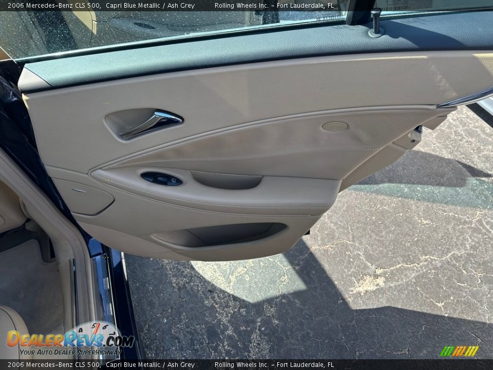 2006 Mercedes-Benz CLS 500 Capri Blue Metallic / Ash Grey Photo #30