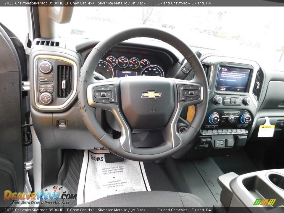 Dashboard of 2023 Chevrolet Silverado 3500HD LT Crew Cab 4x4 Photo #25