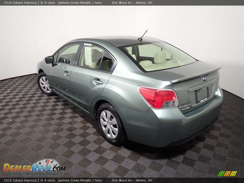 2016 Subaru Impreza 2.0i 4-door Jasmine Green Metallic / Ivory Photo #10