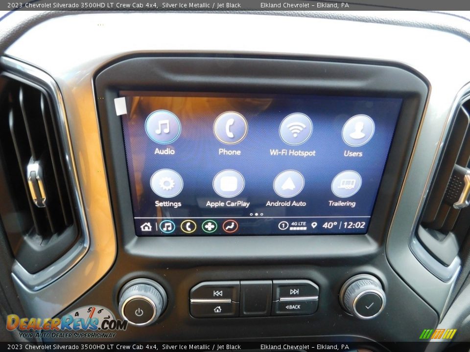 Controls of 2023 Chevrolet Silverado 3500HD LT Crew Cab 4x4 Photo #33