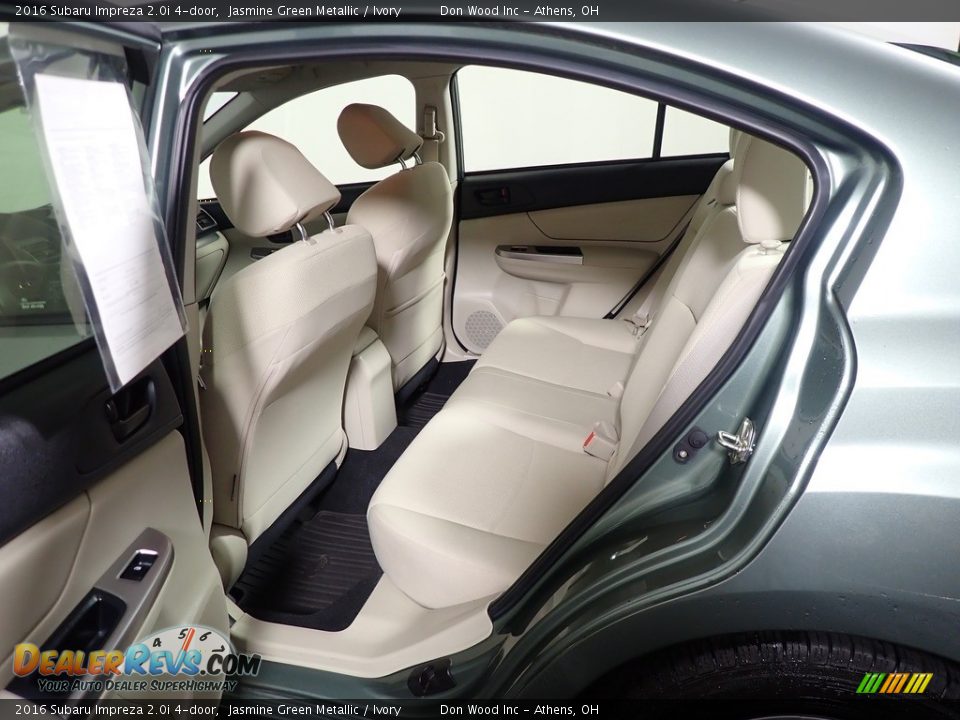 2016 Subaru Impreza 2.0i 4-door Jasmine Green Metallic / Ivory Photo #31