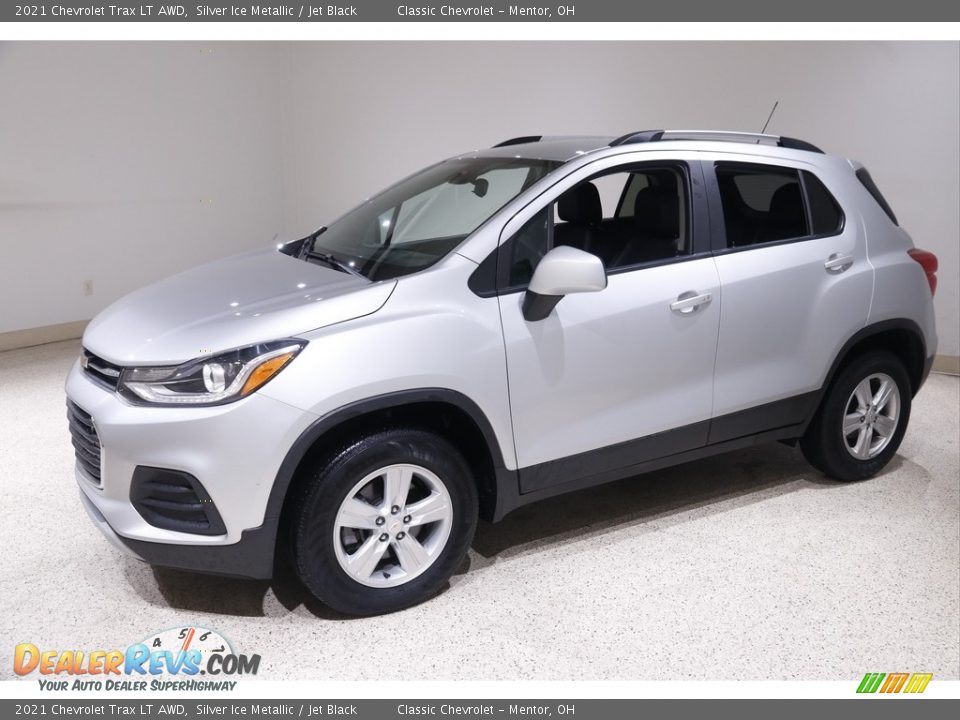 2021 Chevrolet Trax LT AWD Silver Ice Metallic / Jet Black Photo #3