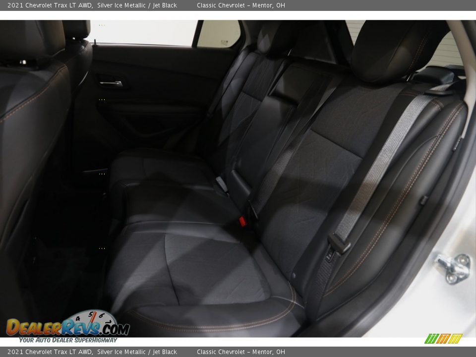 2021 Chevrolet Trax LT AWD Silver Ice Metallic / Jet Black Photo #16