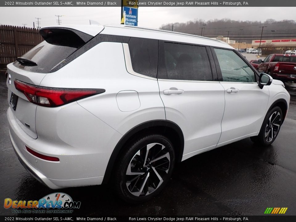 2022 Mitsubishi Outlander SEL S-AWC White Diamond / Black Photo #6