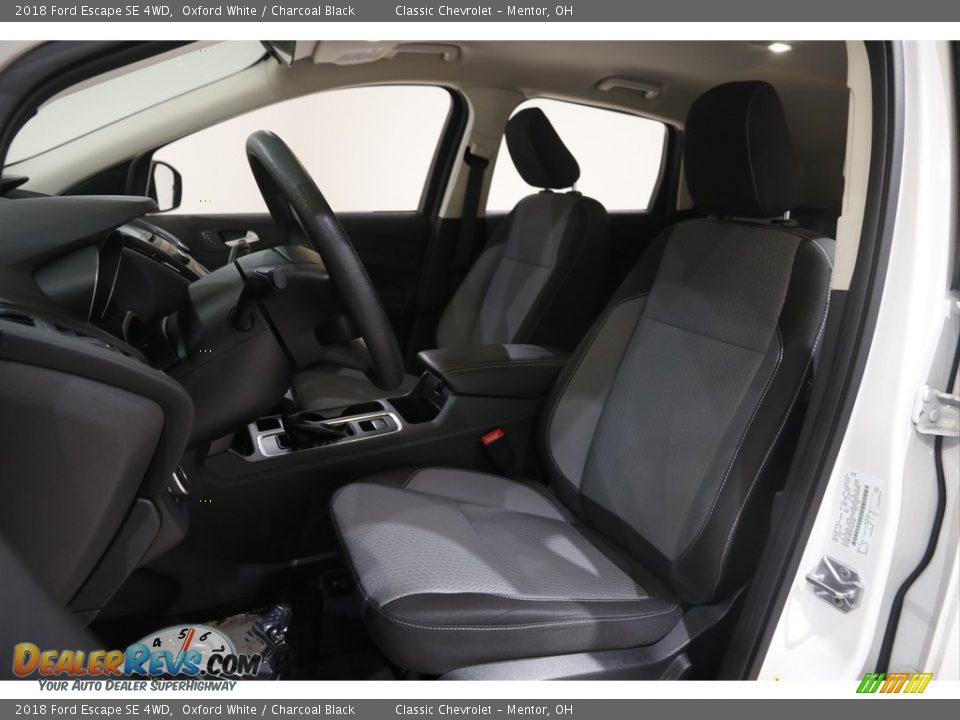 2018 Ford Escape SE 4WD Oxford White / Charcoal Black Photo #5