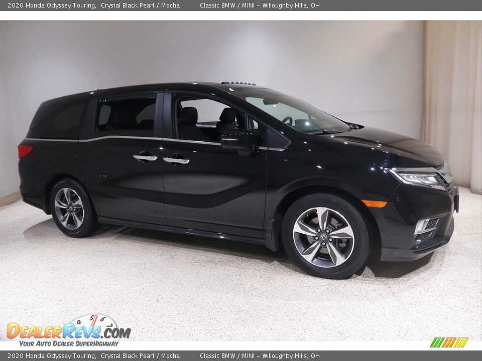 2020 Honda Odyssey Touring Crystal Black Pearl / Mocha Photo #1