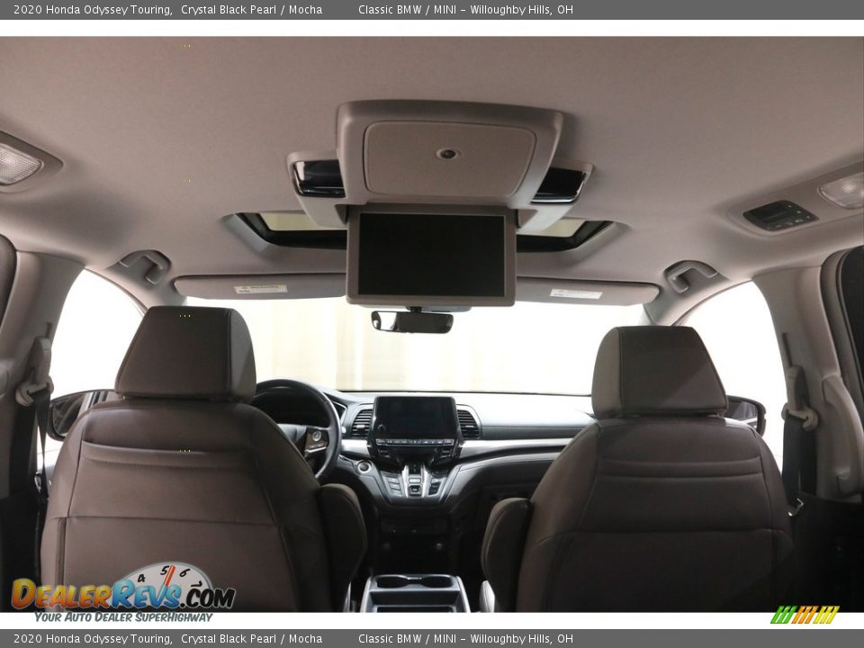 2020 Honda Odyssey Touring Crystal Black Pearl / Mocha Photo #21