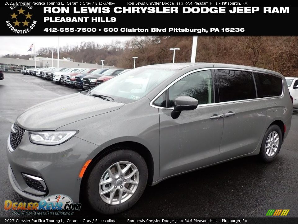 2023 Chrysler Pacifica Touring L Ceramic Gray / Black/Alloy Photo #1