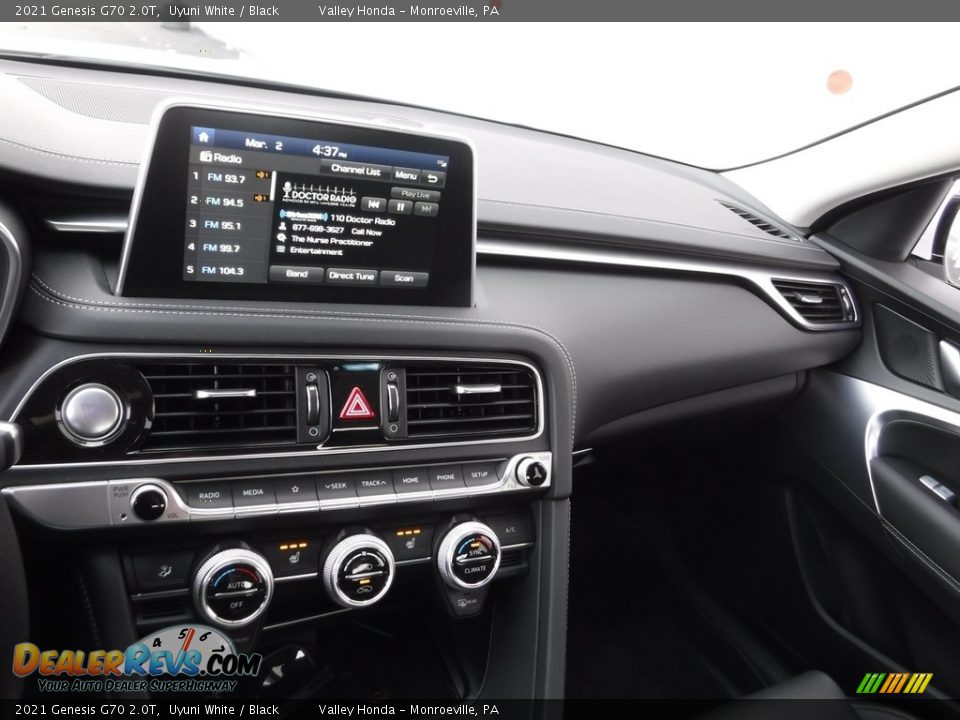 Dashboard of 2021 Genesis G70 2.0T Photo #19