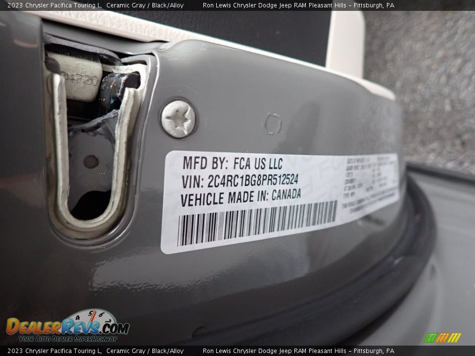 2023 Chrysler Pacifica Touring L Ceramic Gray / Black/Alloy Photo #16